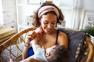 Essential Breastfeeding Tips for New Mom