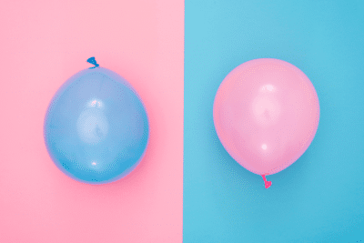 gender-reveal-themes-pink-and-blue-balloon